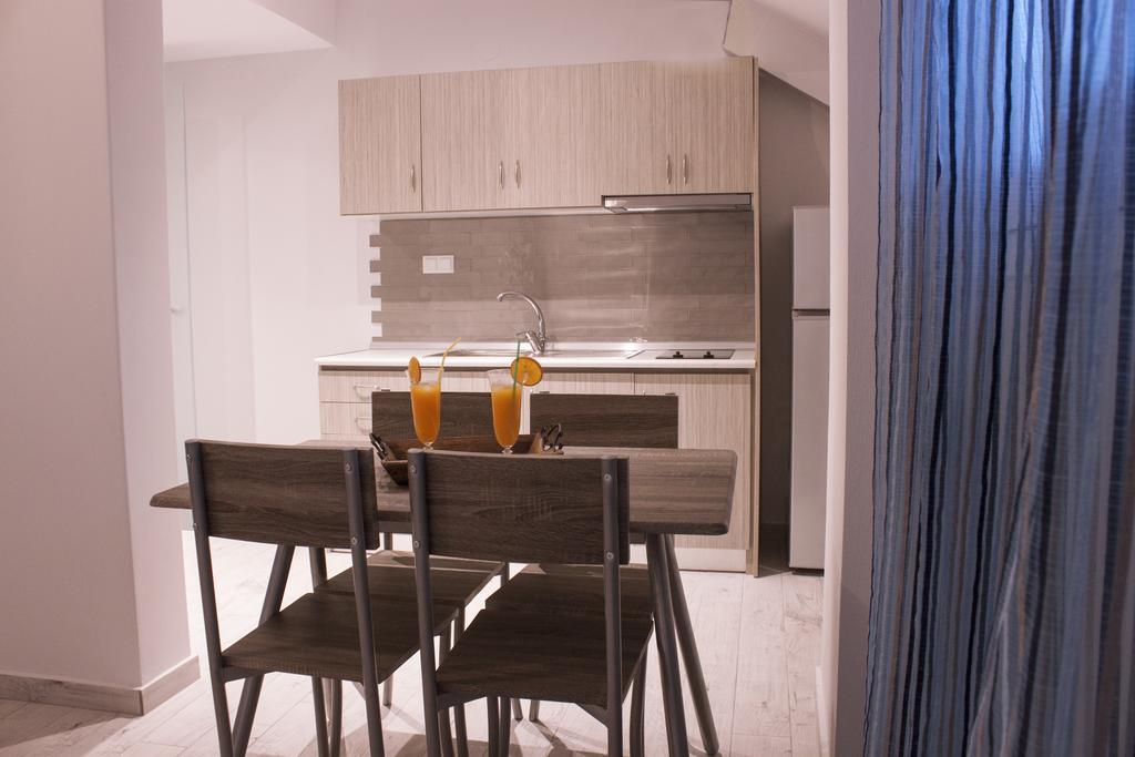 La Verde Apartments 리메나리아 외부 사진
